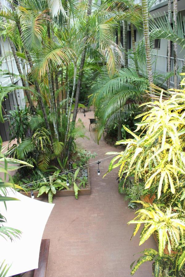 Lake Central Cairns Buitenkant foto